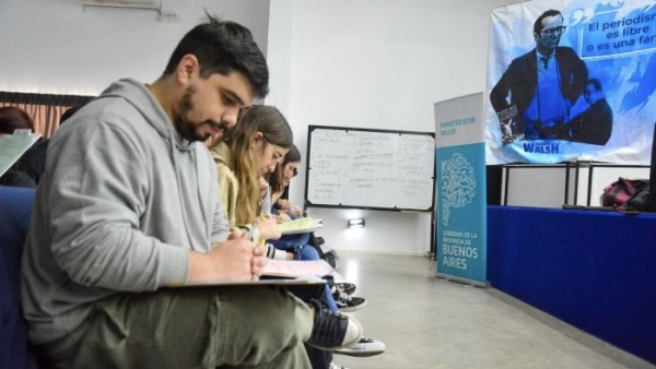 La Provincia incorpor&oacute; 400 pre-residentes para fortalecer especialidades estrat&eacute;gicas en Salud