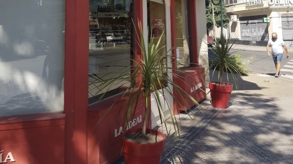 Hicieron una inspecci&oacute;n municipal en la panader&iacute;a que supuestamente vendi&oacute; la tortilla que compr&oacute; el hombre que muri&oacute;