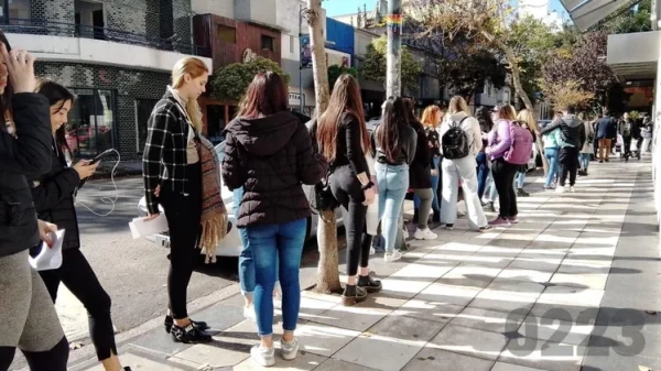 En Argentina hay dos millones de personas desocupadas