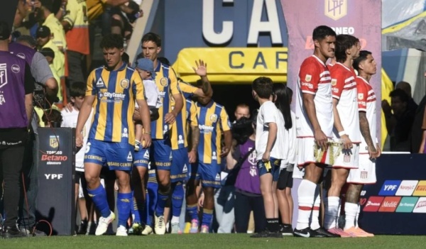 Jug&oacute; en Gimnasia, viste otra camiseta y dispar&oacute; contra el Le&oacute;n por el pasillo: &ldquo;Iban a hacer otra cosa pero es tema de ellos&rdquo;