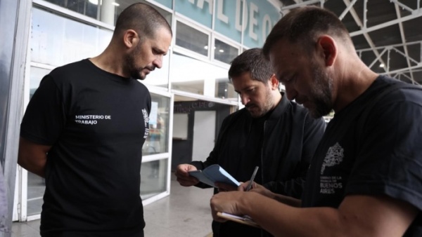 En la Terminal de La Plata inspeccionaron condiciones laborales de choferes de media y larga distancia