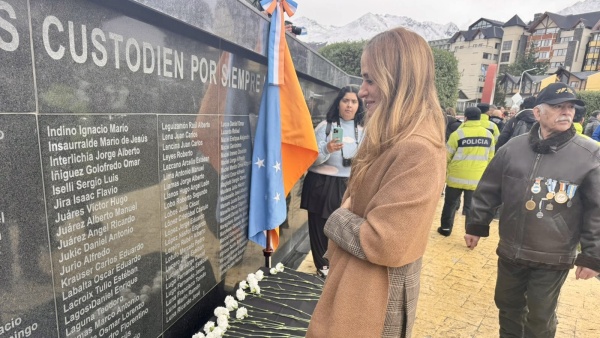 Victoria Tolosa Paz: &ldquo;Malvinas es memoria y tambi&eacute;n una deuda que la democracia tiene que saldar&rdquo;