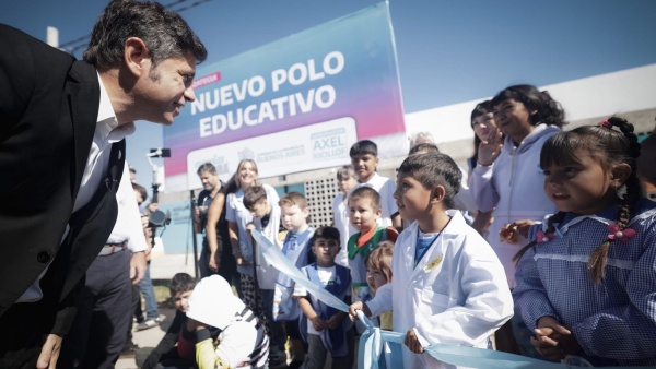 Kicillof contra Milei por el recorte en comedores: &ldquo;Que se haga cargo de la crisis que est&aacute; generando&rdquo;