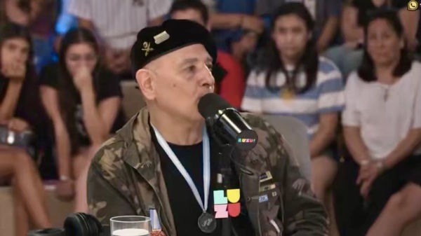 &ldquo;Com&iacute; carne cruda&rdquo;: El momento con un ex combatiente de Malvinas que conmovi&oacute; a todos