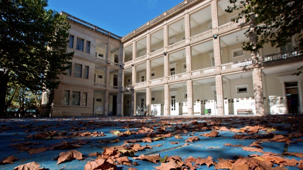 Otra semana de paro en la UNLP: no hay clases en facultades y colegios por el reclamo salarial docente