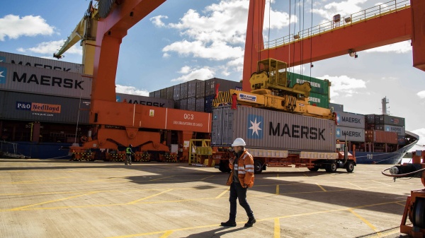 &ldquo;Muy da&ntilde;ada por las pol&iacute;ticas de Naci&oacute;n&rdquo;: cay&oacute; 13% la exportaci&oacute;n bonaerense en febrero