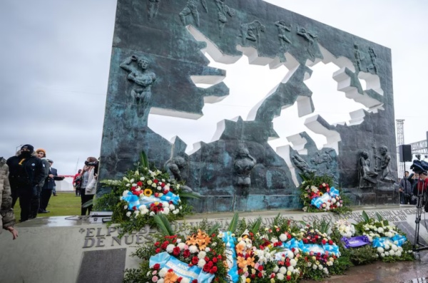Estudiantes y Gimnasia unidos por Malvinas a 44 a&ntilde;os de la Guerra