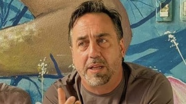 Presentaron amparo con 850 mil firmas contra la reforma de la Ley de Glaciares: &ldquo;Es una ley hecha a medida de seis mineras&rdquo;