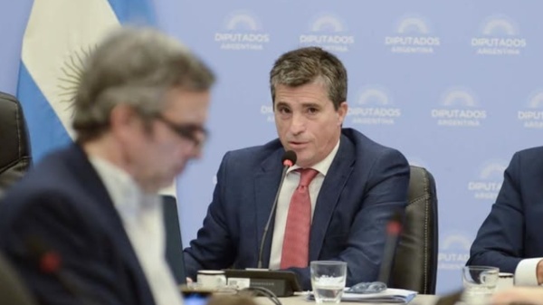 El Gobierno desregul&oacute; la certificaci&oacute;n de chalecos antibalas y blindajes para bajar costos y abrir el mercado