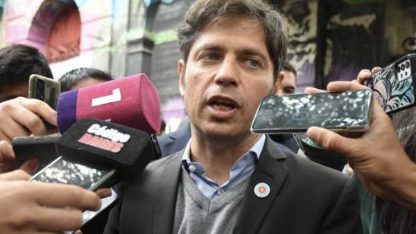 Kicillof enfrenta el pago del aguinaldo con las cuentas provinciales en rojo y sin aumento para estatales