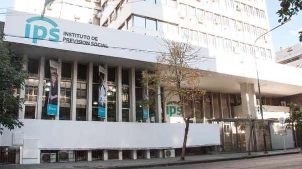 Colegios privados bonaerenses alertan que el pase al IPS encarece los costos y podr&iacute;an subir las cuotas en plena crisis