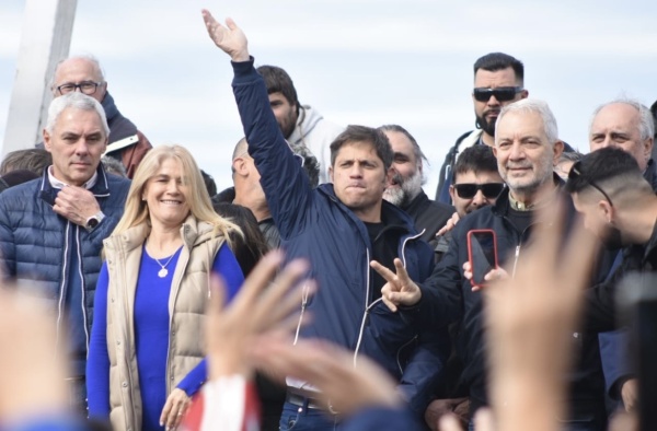 Kicillof suma sectores, desaf&iacute;a al kirchnerismo duro y ampl&iacute;a su armado pol&iacute;tico para competirle a Milei