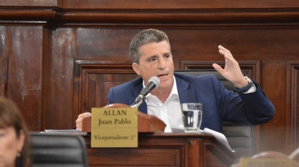 "Otra semana de terror en La Plata": Juan Pablo Allan apunt&oacute; contra Alak por la inseguridad y le pidi&oacute; que se involucre