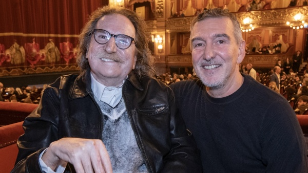 Charly Garc&iacute;a y Julio Bocca se cruzaron en el Teatro Col&oacute;n y revivieron su historia juntos