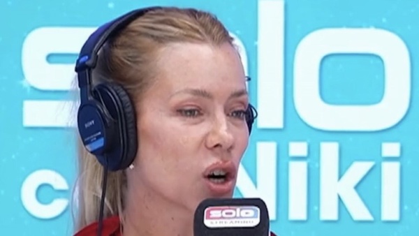"&iquest;Qui&eacute;n no tiene uno, chicas?": el momento sin filtros de Nicole Neumann en streaming