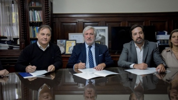 Kreplak, Alonso y Conte Grand firmaron un convenio para un perfil epidemiol&oacute;gico certero de suicidios