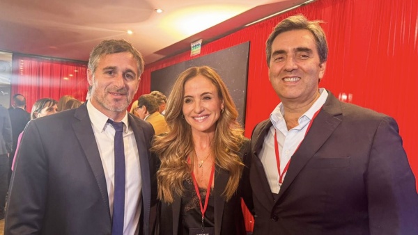 Tolosa Paz en Rosario: "Son los gobiernos locales los que sostienen la gesti&oacute;n mientras Naci&oacute;n cae 10 meses seguidos"