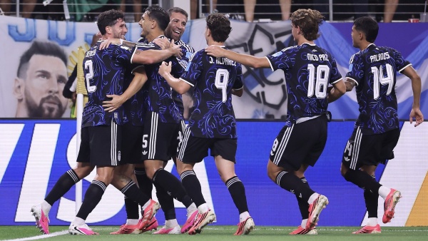 Argentina gan&oacute; 3 a 1 a Jordania y cerr&oacute; la fase de grupos con puntaje ideal