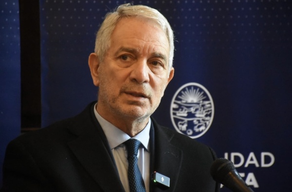 Alak despliega operativos de saturaci&oacute;n en La Plata para prevenir delitos y ordenar el tr&aacute;nsito