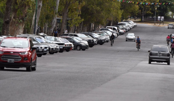 Te graban haciendo picadas y te llega la suspensi&oacute;n: habilitaron denuncias por WhatsApp