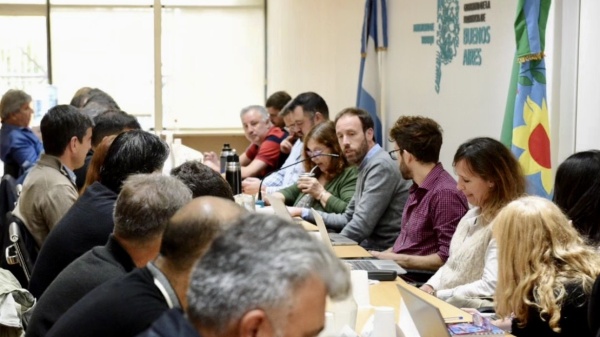 ATE pidi&oacute; reabrir &ldquo;urgente&rdquo; la paritaria con Kicillof y alert&oacute; por p&eacute;rdida salarial de estatales bonaerenses