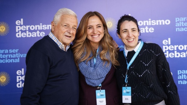 Tolosa Paz en Entre R&iacute;os: "Hay una alternativa nacional" y present&oacute; el programa agropecuario del peronismo federal