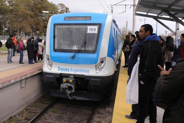 Tren Roca La Plata: arrancaron las &ldquo;patrullas&rdquo; para detectar colados y ya aplicaron 16 mil multas en mayo