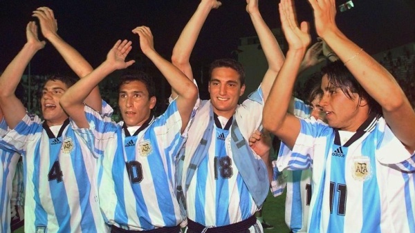 El m&eacute;todo Scaloni desde adentro, en la voz de un Tripero: "Por su manera de ser, tiene algo para el grupo que est&aacute; muy bueno"