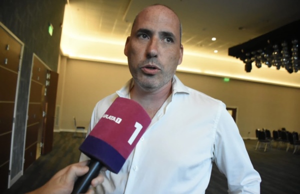 El &ldquo;Chuby&rdquo; Leguizam&oacute;n cruz&oacute; a Sturzenegger: &ldquo;La Plata no vive del Estado, la sostiene el trabajo privado&rdquo;