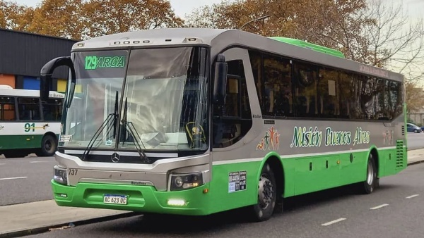 Aument&oacute; el boleto de la 195 y la 129: el micro que conecta La Plata con Buenos Aires vuelve a subir