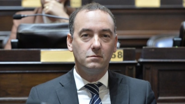 La causa contra Francisco Adorni sigue abierta: Rafecas fren&oacute; la indagatoria y orden&oacute; profundizar la investigaci&oacute;n