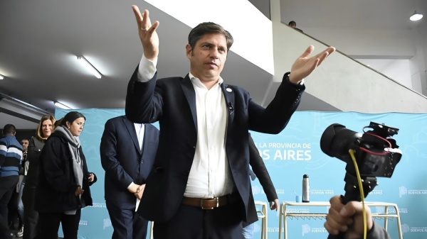 Kicillof pierde el control de la agenda por los conflictos en IOMA, las internas, los gremios y ex ministros en la Justicia