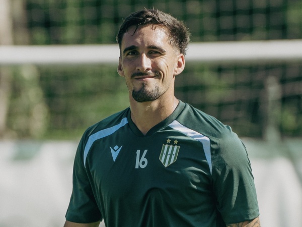 Mauro M&eacute;ndez confirm&oacute; que se va de Banfield: &iquest;Se queda en Estudiantes?