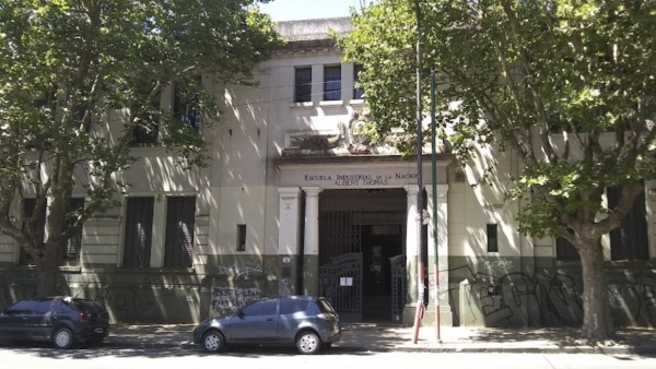 Otra denuncia en el Albert Thomas de La Plata: la caldera est&aacute; rota y los alumnos no pueden tener clases con normalidad