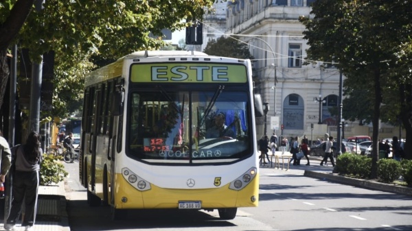 Aumenta el boleto de micro en La Plata: cu&aacute;nto costar&aacute; viajar desde el 1 de agosto