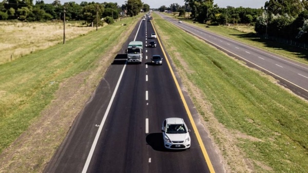 Viajar a la Costa es m&aacute;s caro: aumentaron los peajes de la Ruta 2