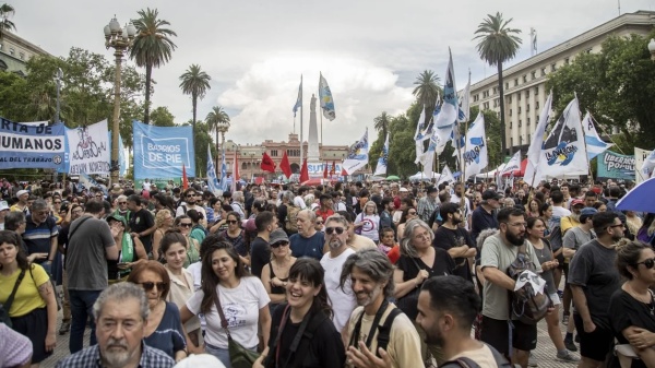 La Justicia habilit&oacute; el fin del plan Volver al Trabajo para 900.000 beneficiarios