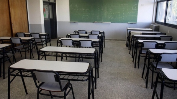 El inicio de clases en La Plata se ver&aacute; afectado por dos paros docentes