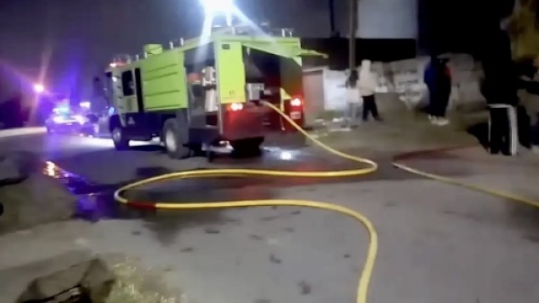 El dram&aacute;tico incendio que dej&oacute; a una familia de La Plata con lo puesto: denuncian demora de los bomberos
