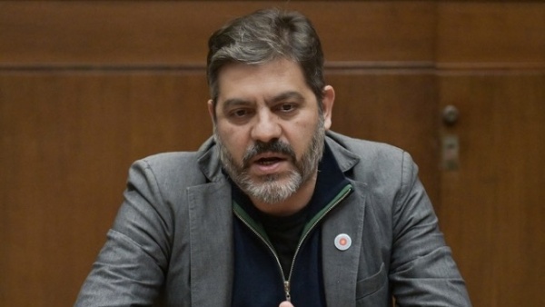 Bianco cruz&oacute; a Milei: &ldquo;Si te ven como un felpudo, te tratan como felpudo&rdquo;