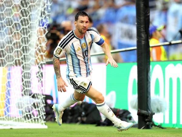 Argentina derrot&oacute; 3 a 2 a Cabo Verde y se meti&oacute; en los octavos de final del mundial