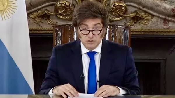 Milei defendi&oacute; por cadena nacional la reforma del Banco Central y pidi&oacute; terminar con la emisi&oacute;n para financiar al Estado