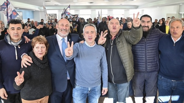 Santiago C&uacute;neo y Larry de Clay desembarcan en el PJ bonaerense en medio del armado pol&iacute;tico de Kicillof