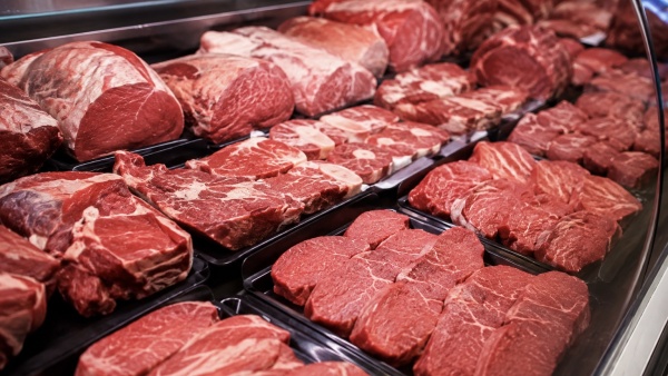 El consumo de carne vacuna se desplom&oacute; en Argentina y qued&oacute; casi 20 kilos por debajo de 2001