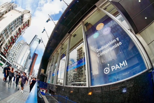 Denunciaron en la Justicia Federal presuntas irregularidades en retiros voluntarios y apuntan a funcionarios del PAMI