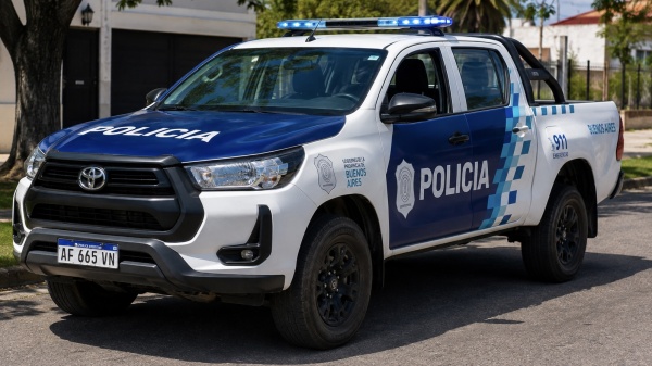 Detuvieron en La Plata a un hombre acusado de robar un auto estacionado y con varios antecedentes