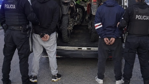 Desbarataron una banda que robaba motos en La Plata, las adulteraba en Quilmes y las vend&iacute;a con papeles truchos
