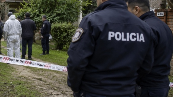 La mujer hallada enterrada en un pozo de Villa Elisa: la hip&oacute;tesis que dio un giro inesperado