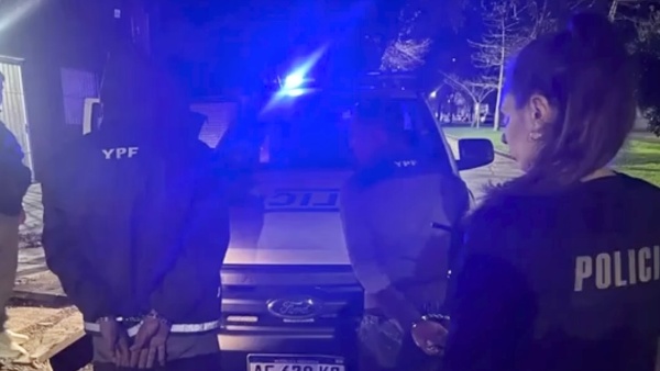 Los frenaron en La Plata y descubrieron que la camioneta era robada y ten&iacute;a patentes de otro veh&iacute;culo