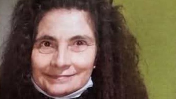Buscan desesperadamente a una mujer de 62 a&ntilde;os en La Plata: sali&oacute; de su casa y no regres&oacute;